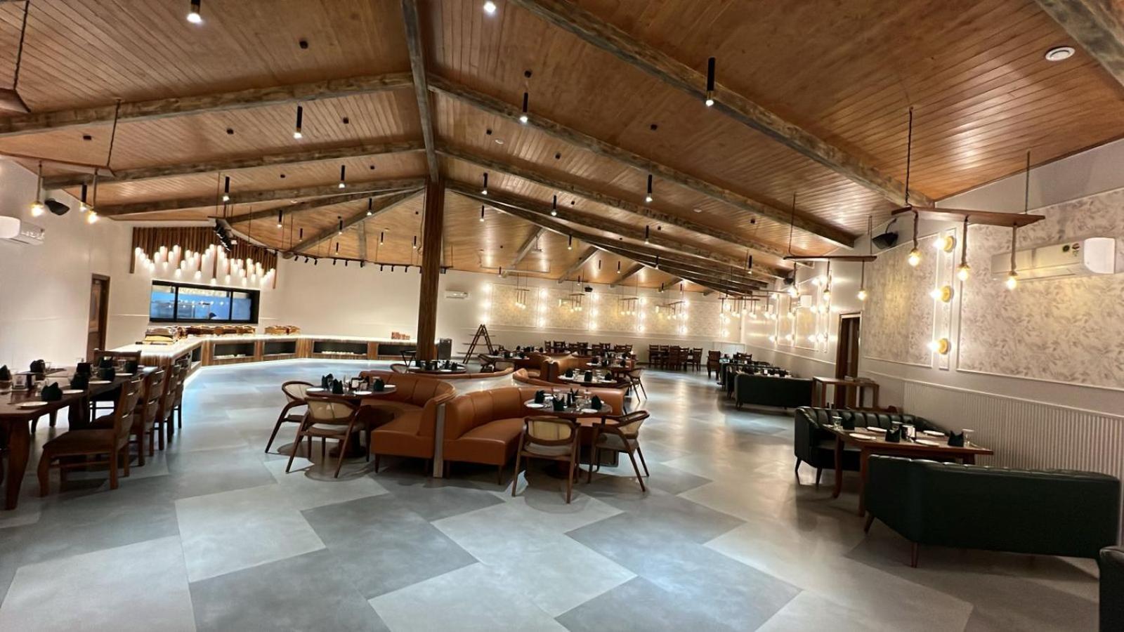 Jungle Lodge Resort Касаулі Екстер'єр фото